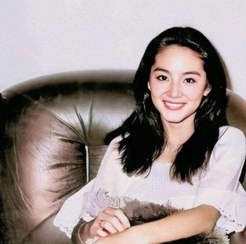 邵乔茵年轻时的照片,邵乔茵又结婚了吗