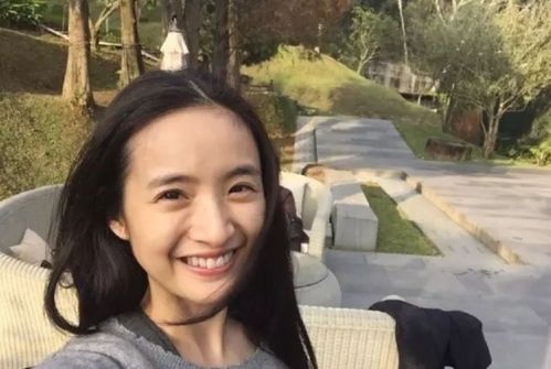 魏晨和女友在一起多久了