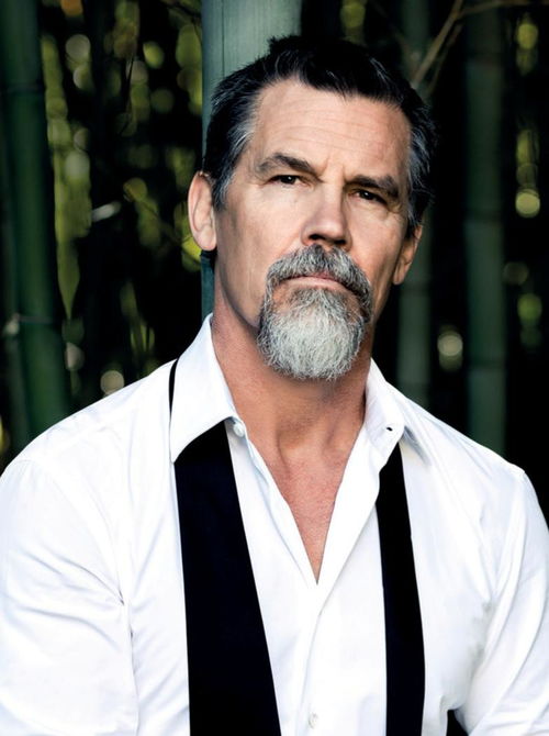 名模傅正刚获得AMA超模盛典最高奖项 名模傅正刚获得AMA超模盛典最高奖项