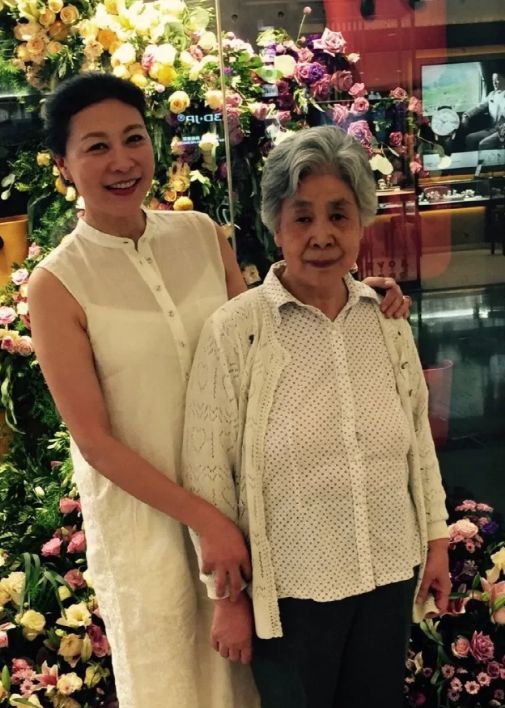 牛郎织女故事简介_牛郎织女故事简介150字