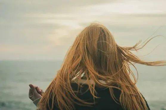 李冰冰最近的消息 李冰冰否认录制《浪姐3》第