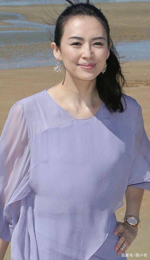 金素妍李尚禹哪一年结婚（金素妍在《顶楼》中