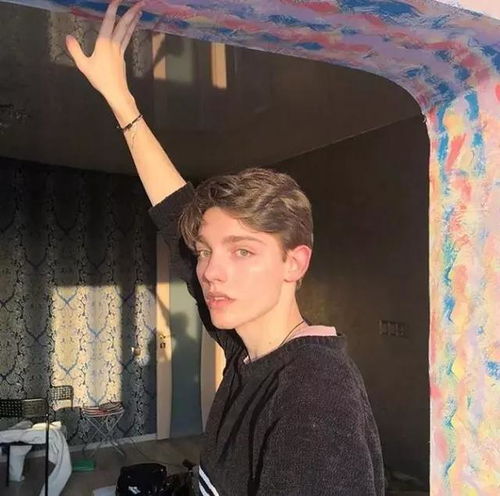 演员陈坚雄突发心梗猝死 演员陈坚雄突发心梗猝死