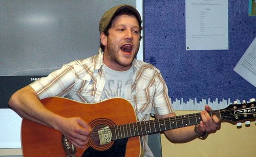 奇形怪状的阳伞你都睹过吗15把极端特殊的阳伞 奇形怪状的阳伞你都睹过吗15把极端特殊的阳伞