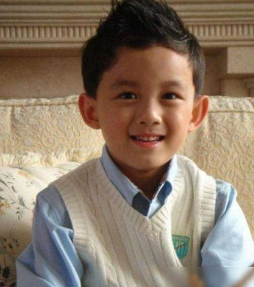 广岛之恋歌曲萧敬腾唱的广岛之恋歌曲 广岛之恋歌曲萧敬腾唱的广岛之恋歌曲