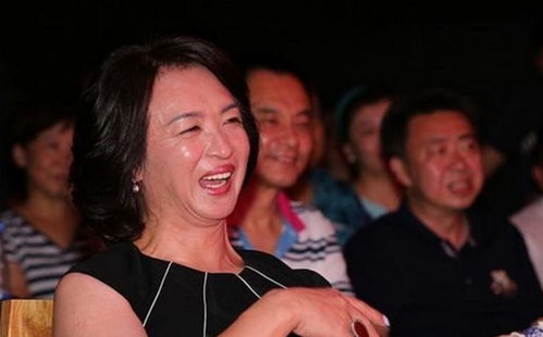 韩栋的父母是谁 鹿鼎记韩栋版双儿母亲的扮演