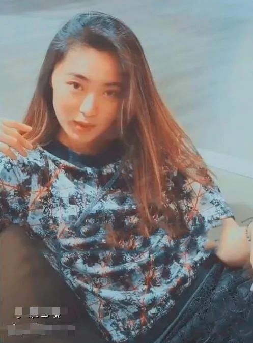 邓亚萍实际多高(邓亚萍个子多高)