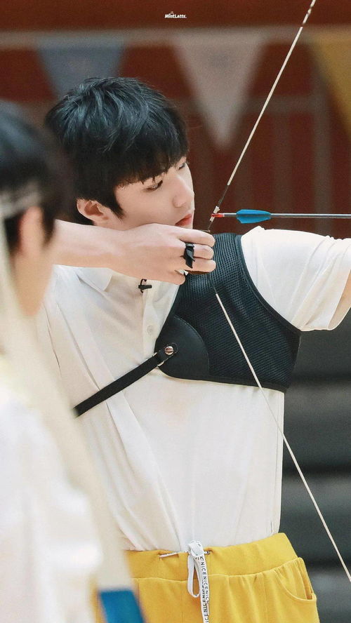 张蓝心个人资料简介身高