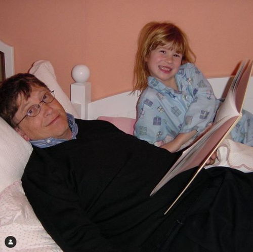 女子240万转错账户 对方欠银行700万还是被执行人