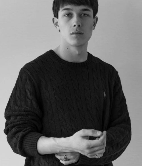 夏完淳他牺牲时的年龄竟还未成年