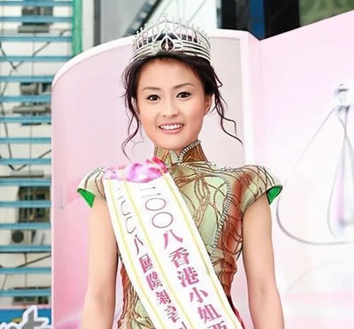 收藏备用!2025年除夕祝福短信,兔年春节祝贺词大