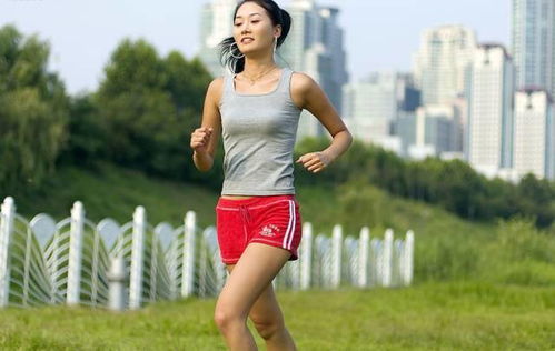 成龙原名叫什么多大;成龙原名是啥