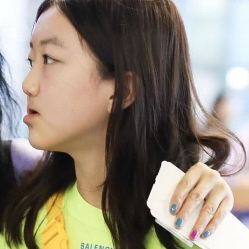 感觉刘亦菲看着没有170呢